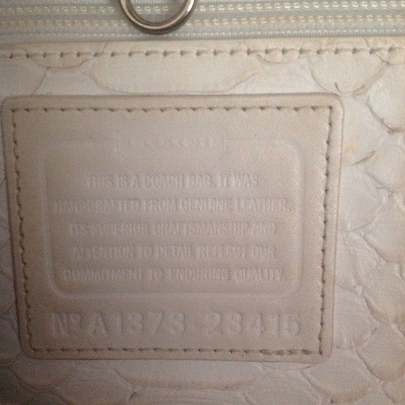 Coach Leather Legacy Chalk Python Embossed Purse - Picture 6 of 8